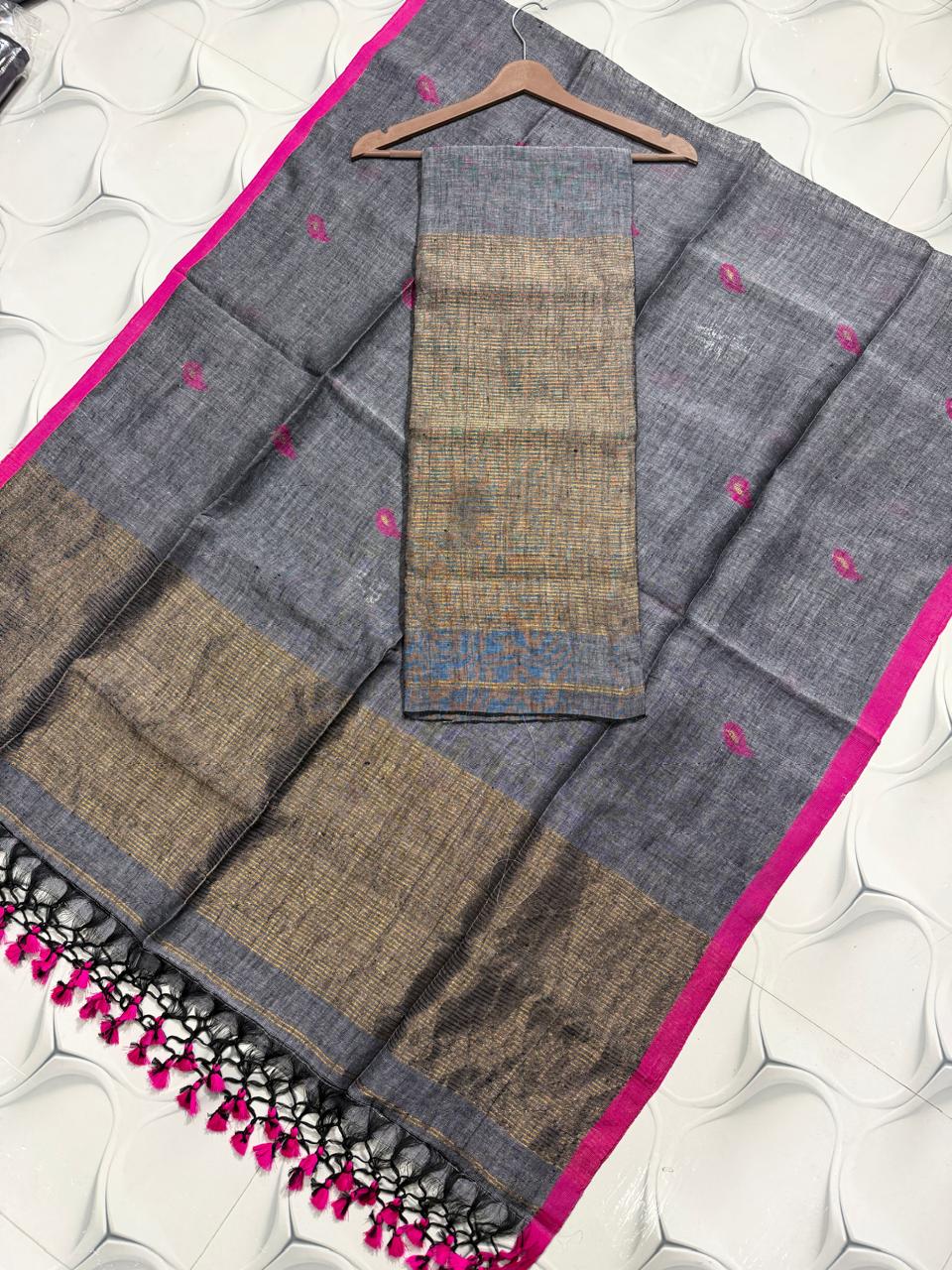 Pure Linen Jamdani Unstitch Suit.