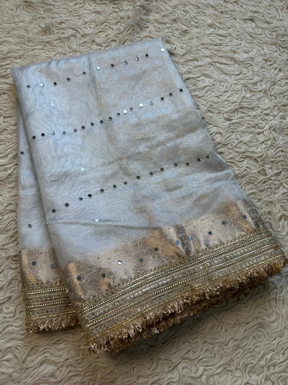 Banarasi maharani  tissue in daimond avtar saree.