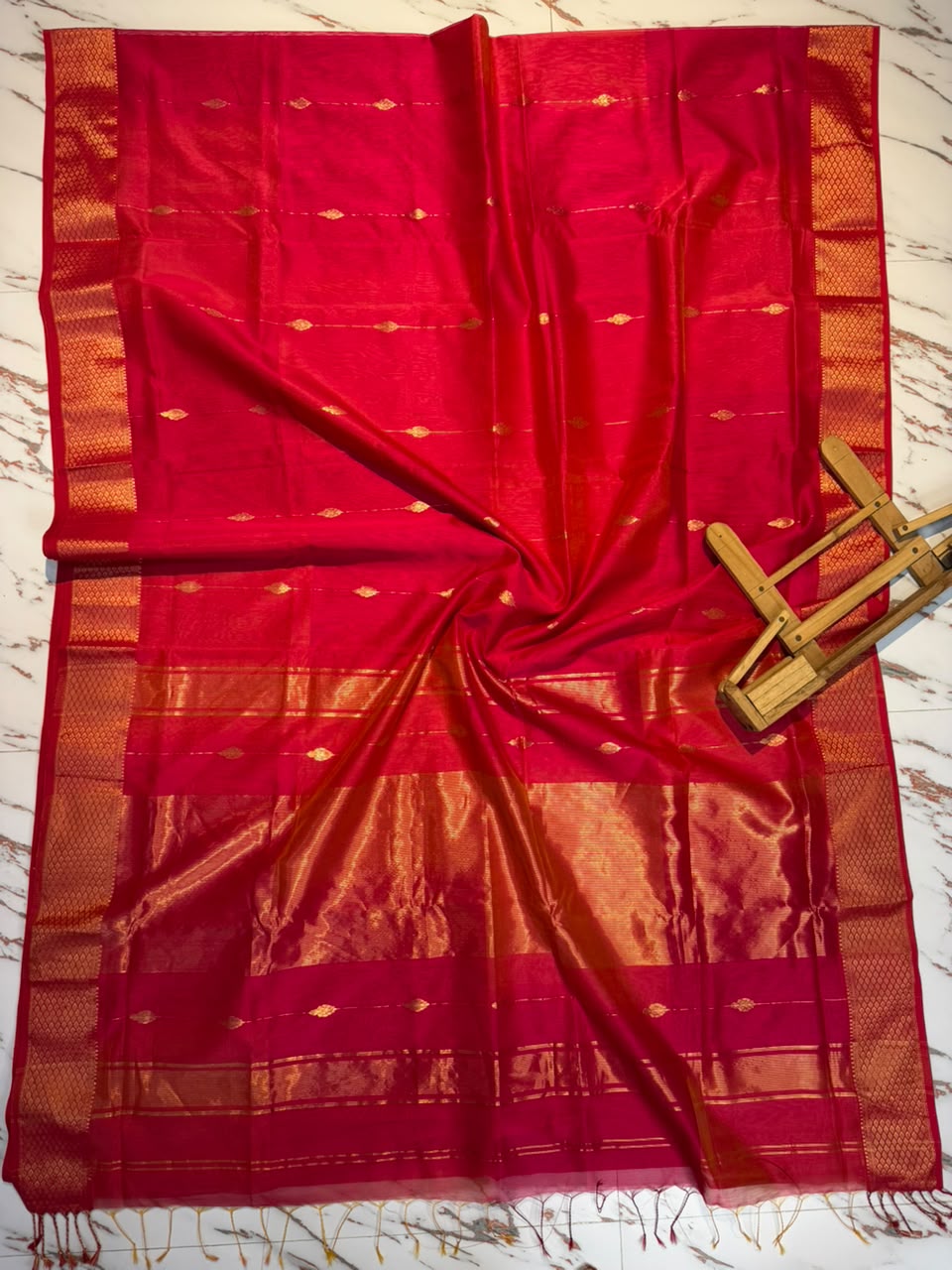 Pure Maheshwari Handloom Silk Saree.