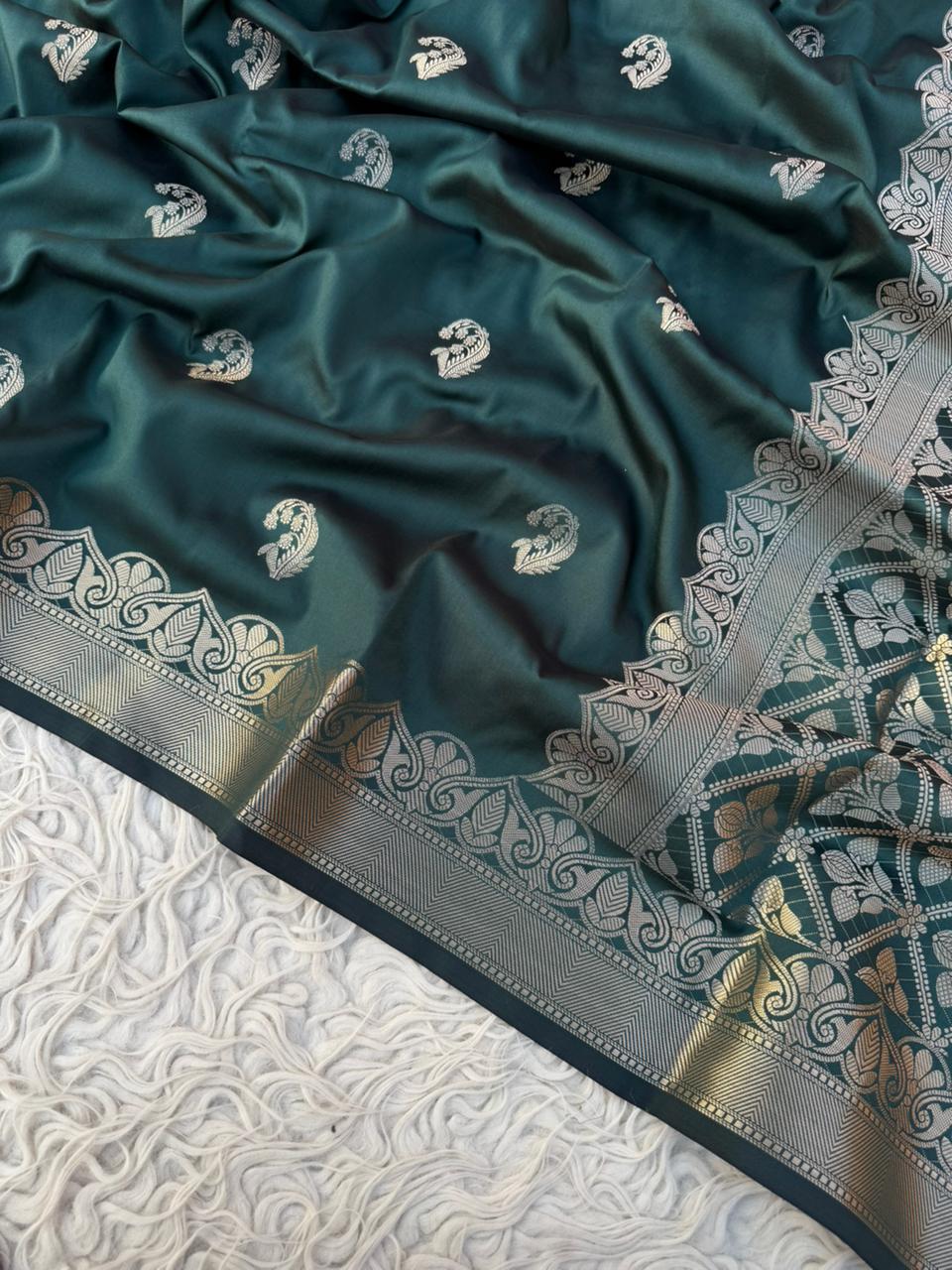 Premium silk Banarasi saree