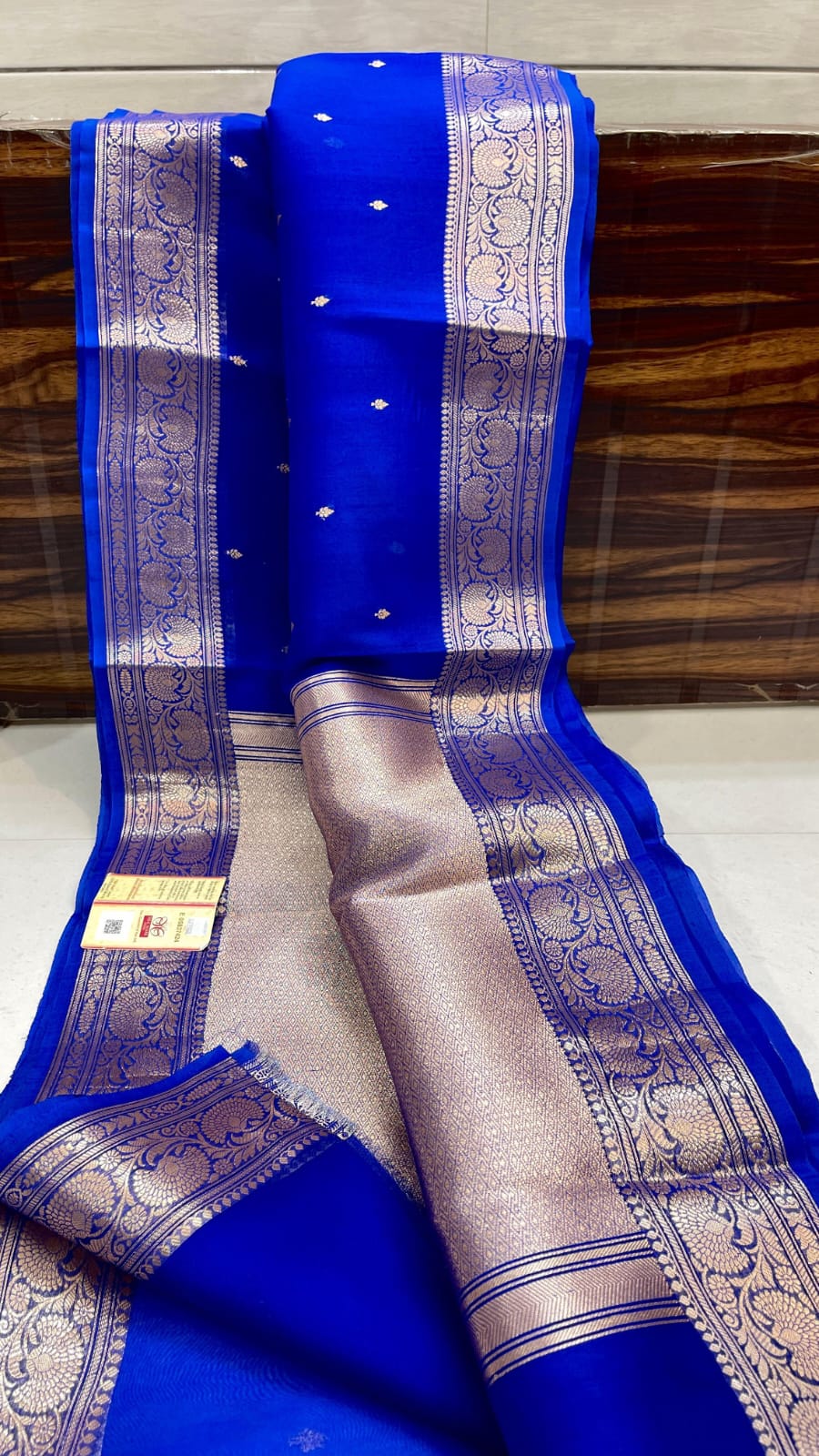 Banarasi Pure Handloom Kora Organza Silk Saree.