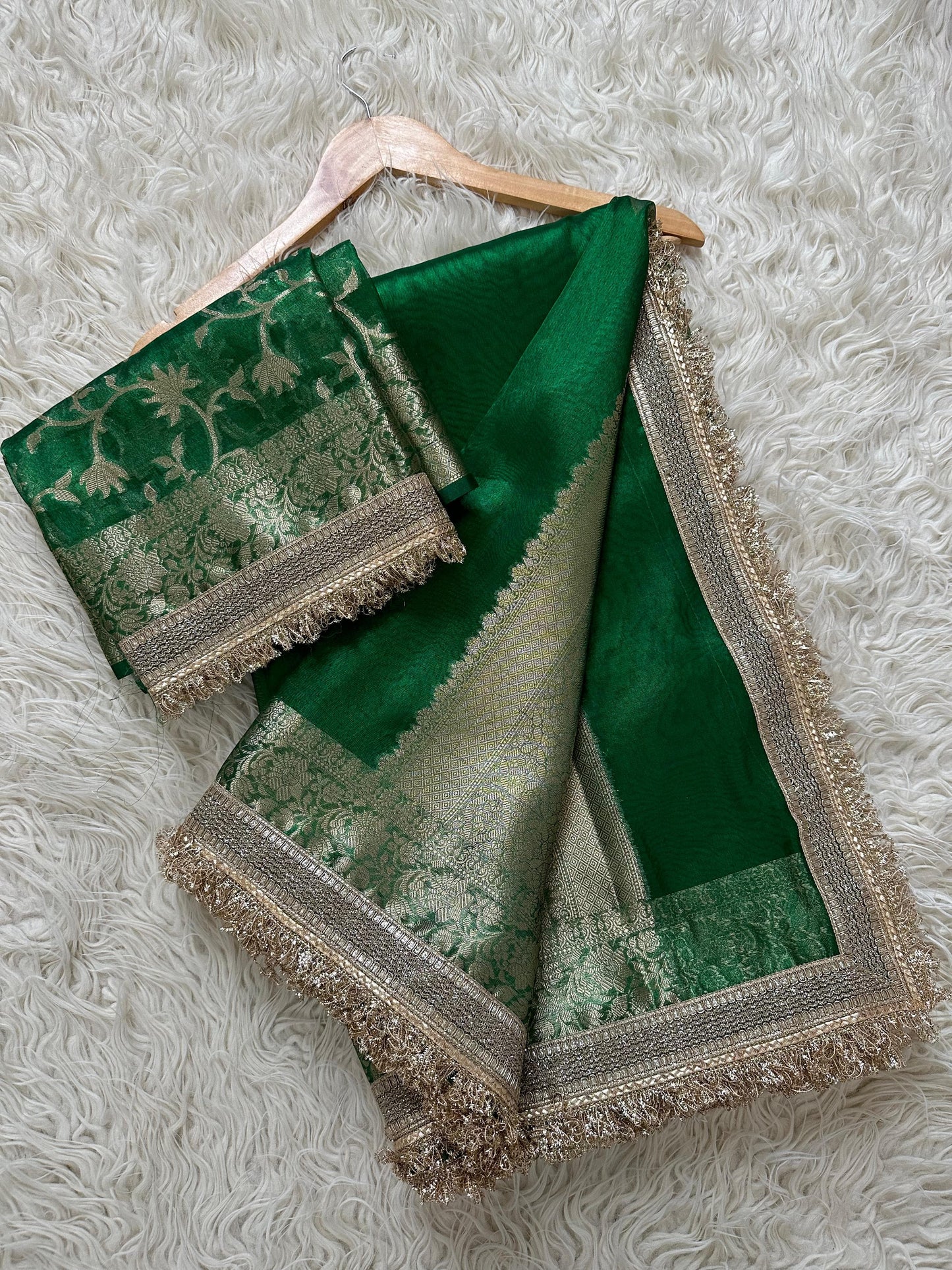 Banarasi Tissue lace Work Soft Silk Saree.