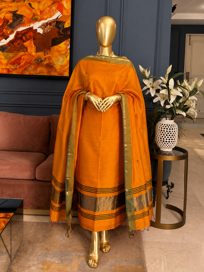 Pure Maheswari Silk Cotton Handwoven Unstitch Suit.