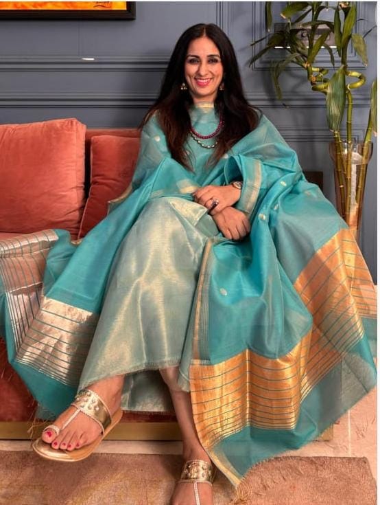 Pure Maheswari Silk Cotton Handwoven Unstitch Suit.