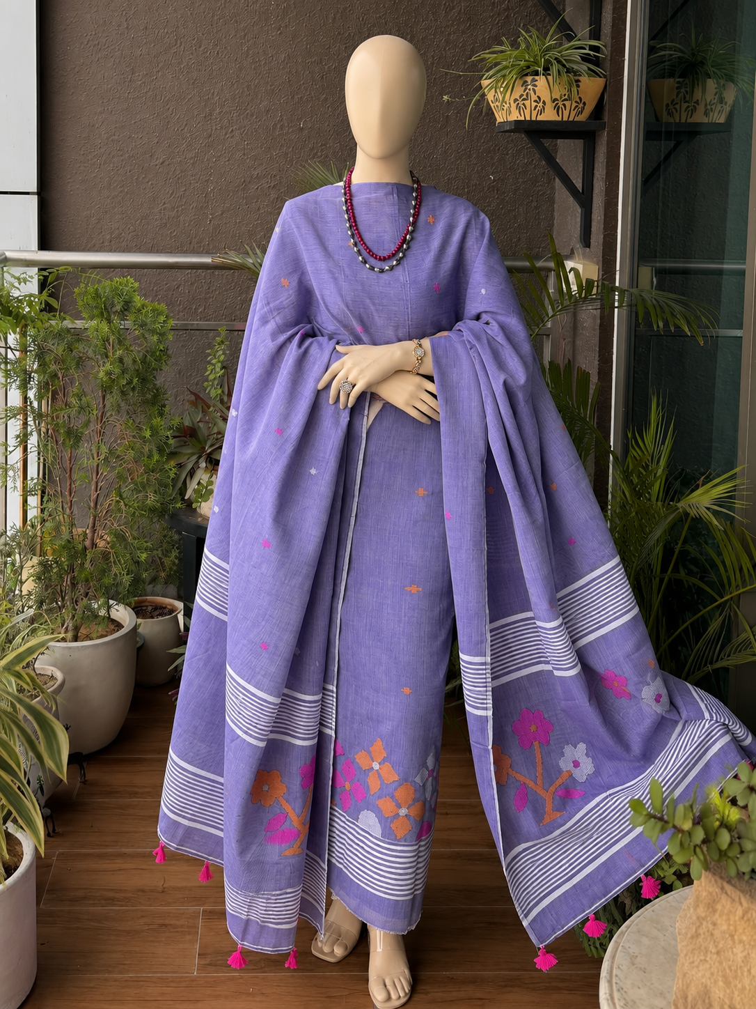 Pure Cotton Jamdani Unstitch Suit.