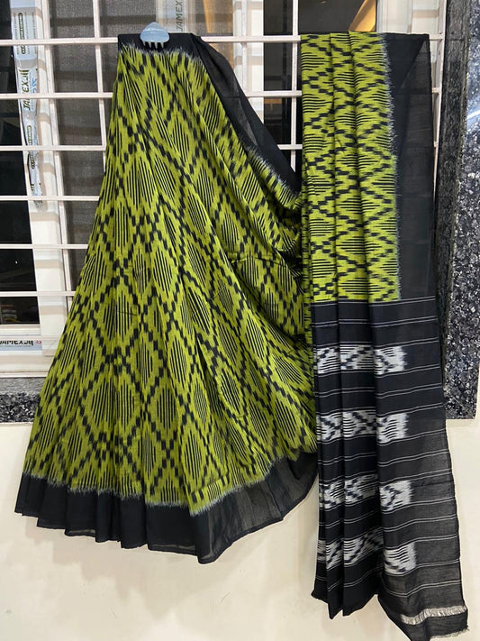 Beautiful Ikkat Cotton Saree With Blouse