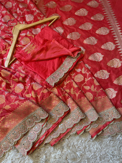 Handloom Banarasi Mashru Khaddi Soft Silk Saree.
