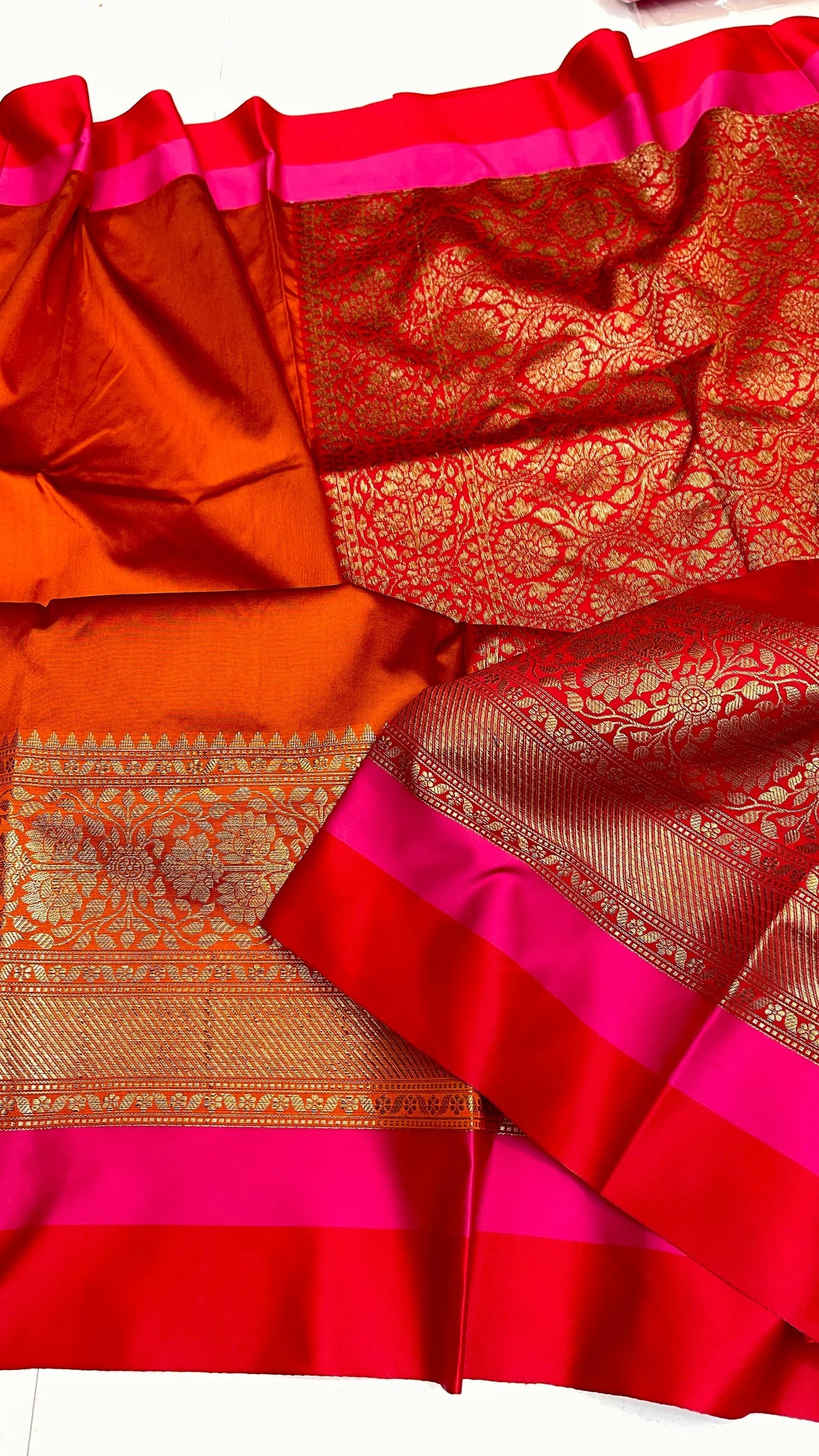 Banarasi Maheshwari Silk Saree With Zari Weaved Border.