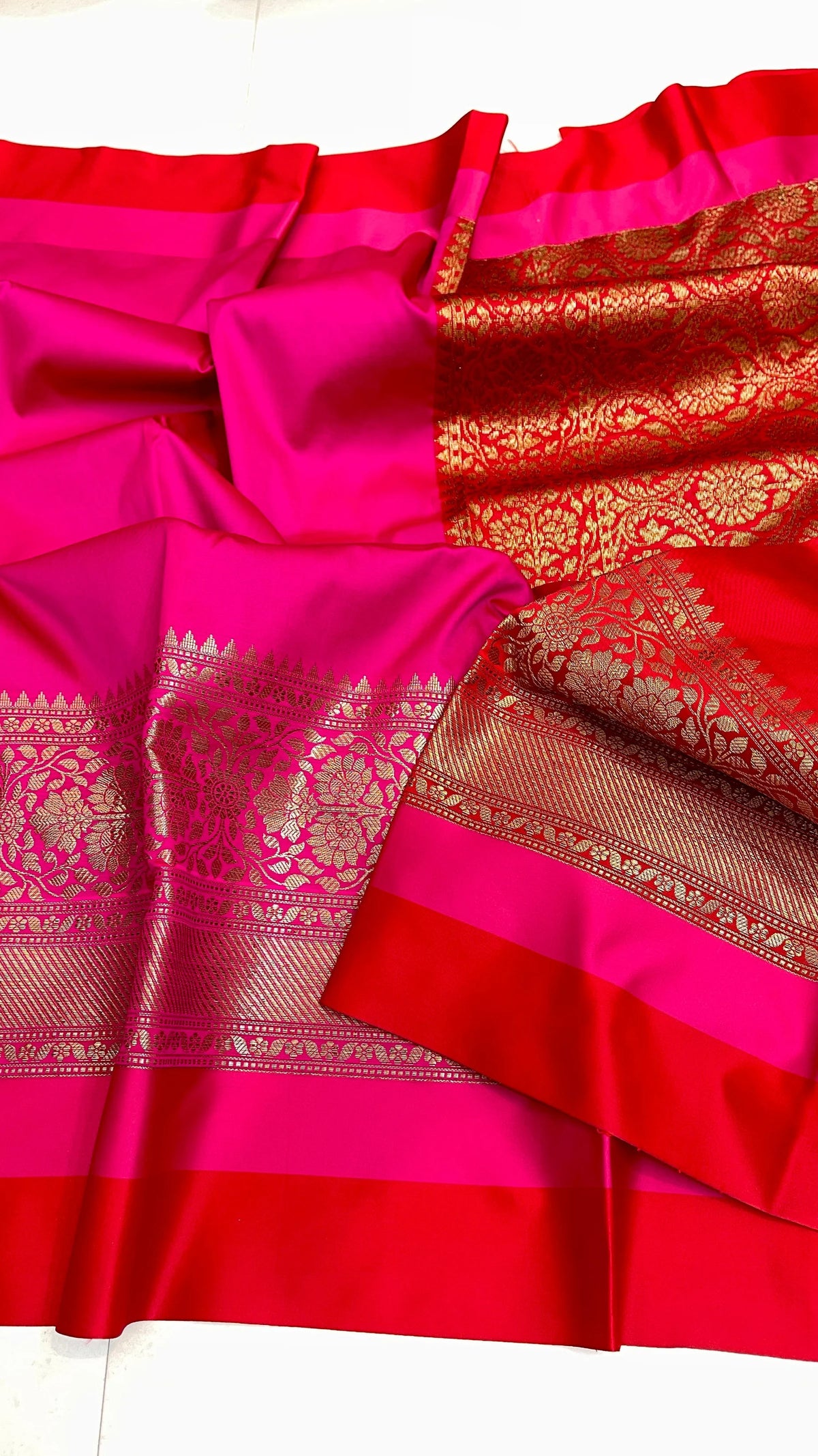 Banarasi Maheshwari Silk Saree With Zari Weaved Border.