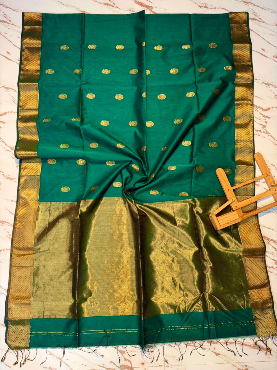 Pure Maheshwari Handloom Silk Saree.