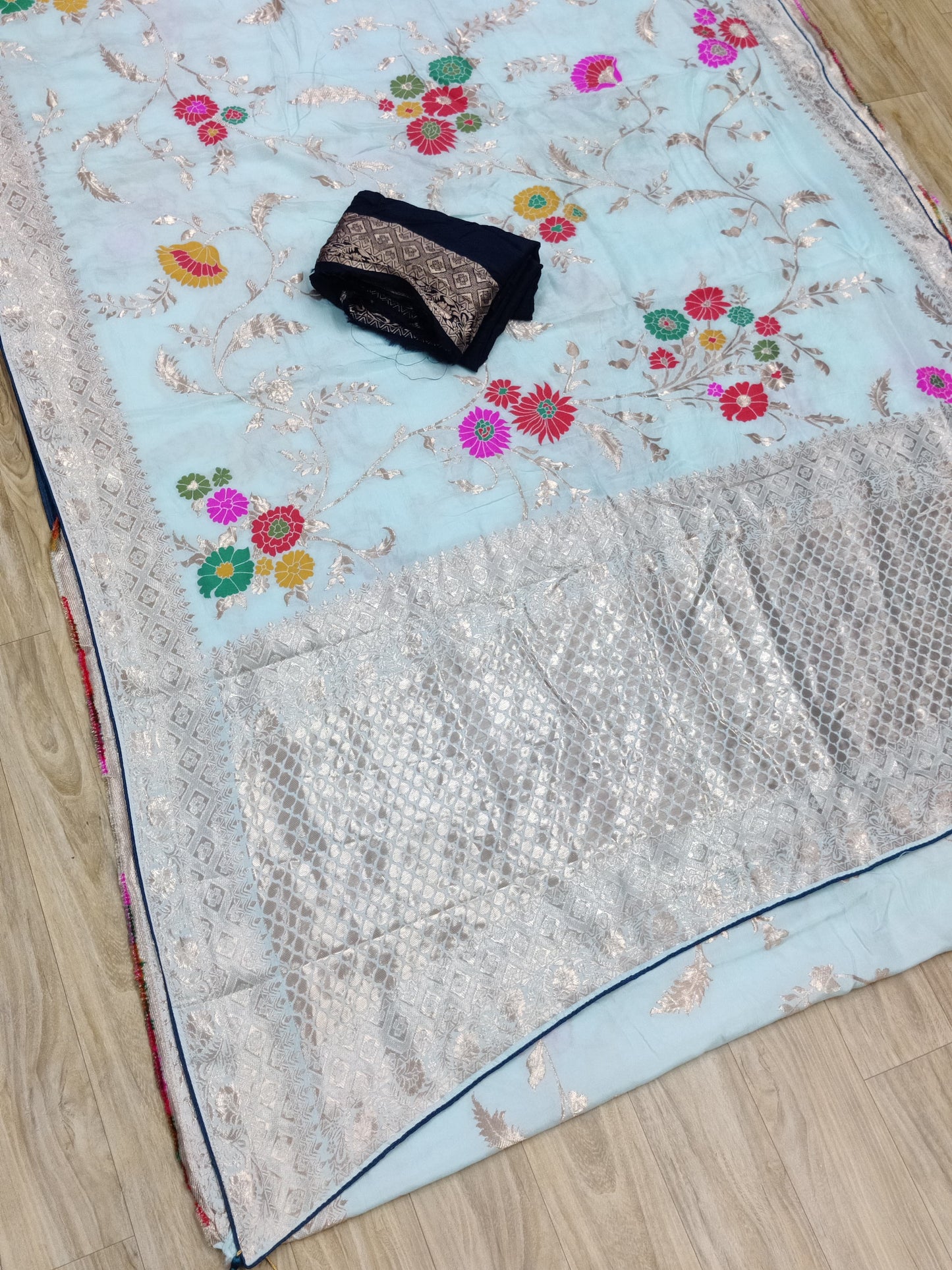 Pure Munga Silk Beautiful Zari Mina Pattern Work Saree