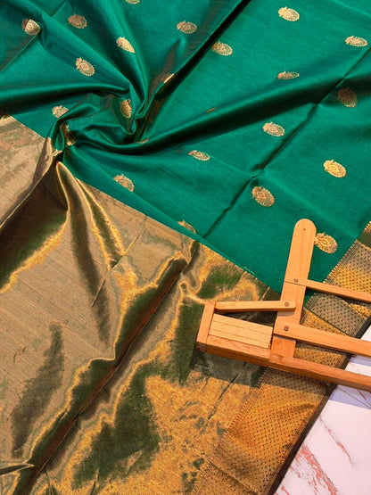 Pure Maheshwari Handloom Silk Saree.