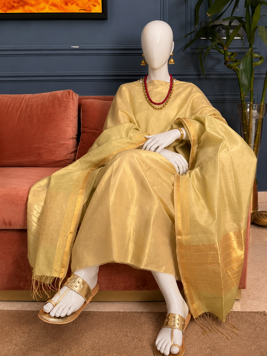 Pure Maheswari Silk Cotton Handwoven Unstitch Suit.