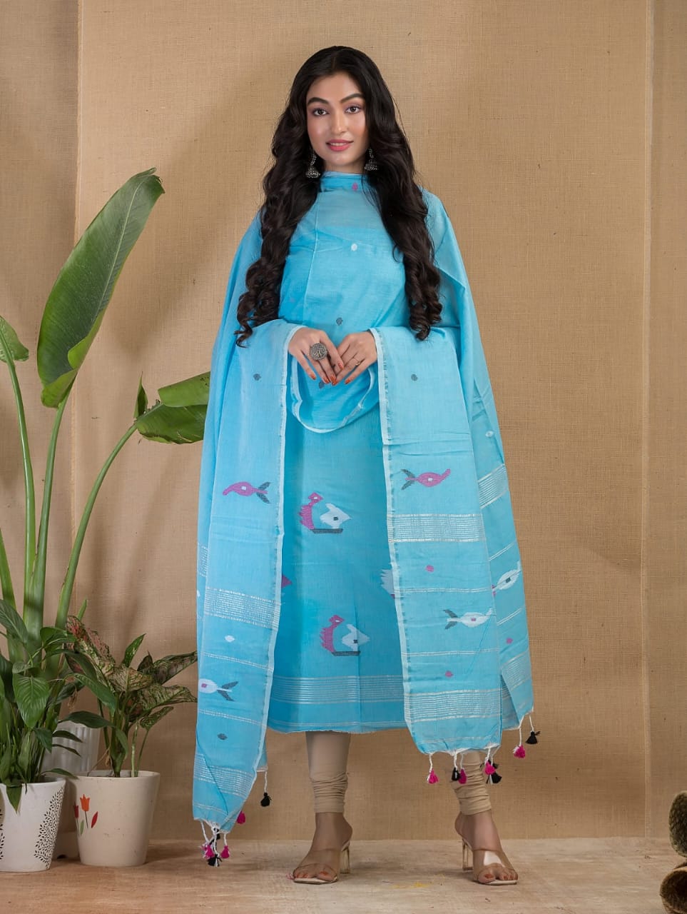 Pure Jamdani Unstitch Suit.