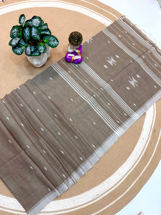 Pure Cotton Saree with Blouse.