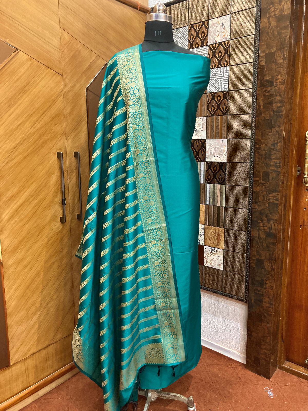 Banarasi katan Silk Zari Work Unstitched Suit with Dupatta