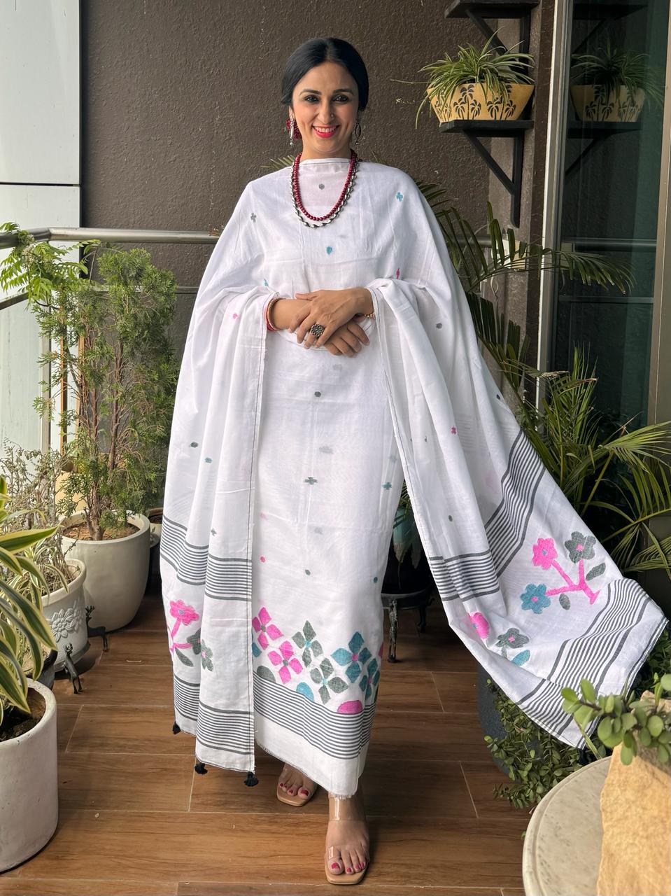 Pure Cotton Jamdani Unstitch Suit.