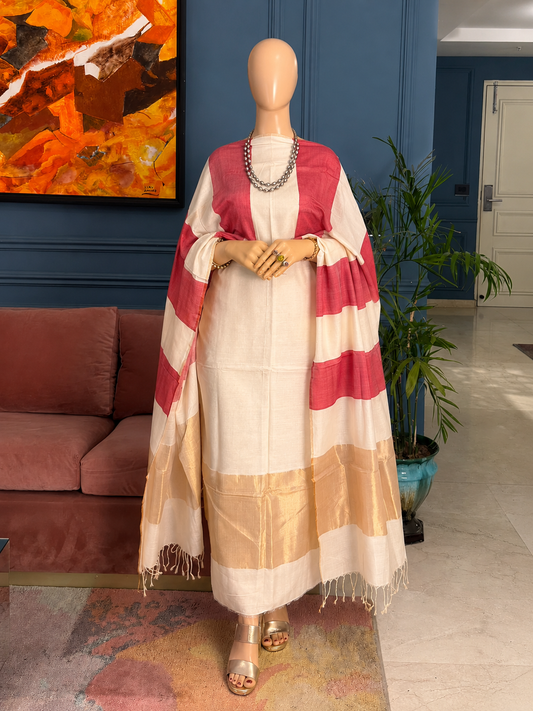 Pure Maheswari Silk Cotton Handwoven Unstitch Suit.