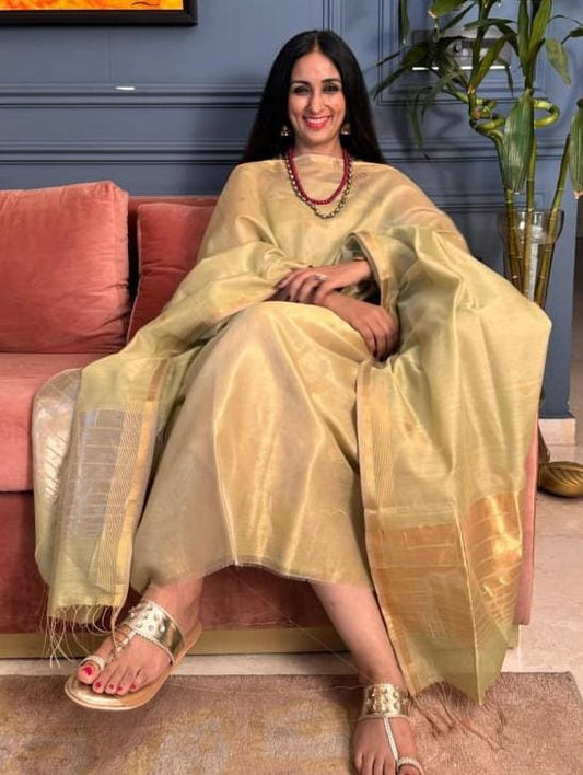 Pure Maheswari Silk Cotton Handwoven Unstitch Suit.