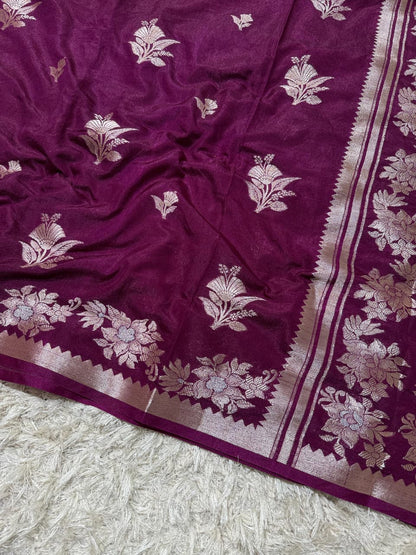 Banarasi Georgette Silk Sona rupa weaving border Saree.