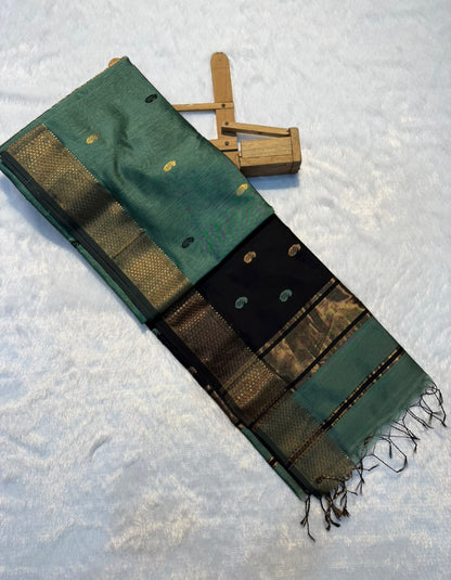 Pure Maheshwari Handloom Silk Saree.