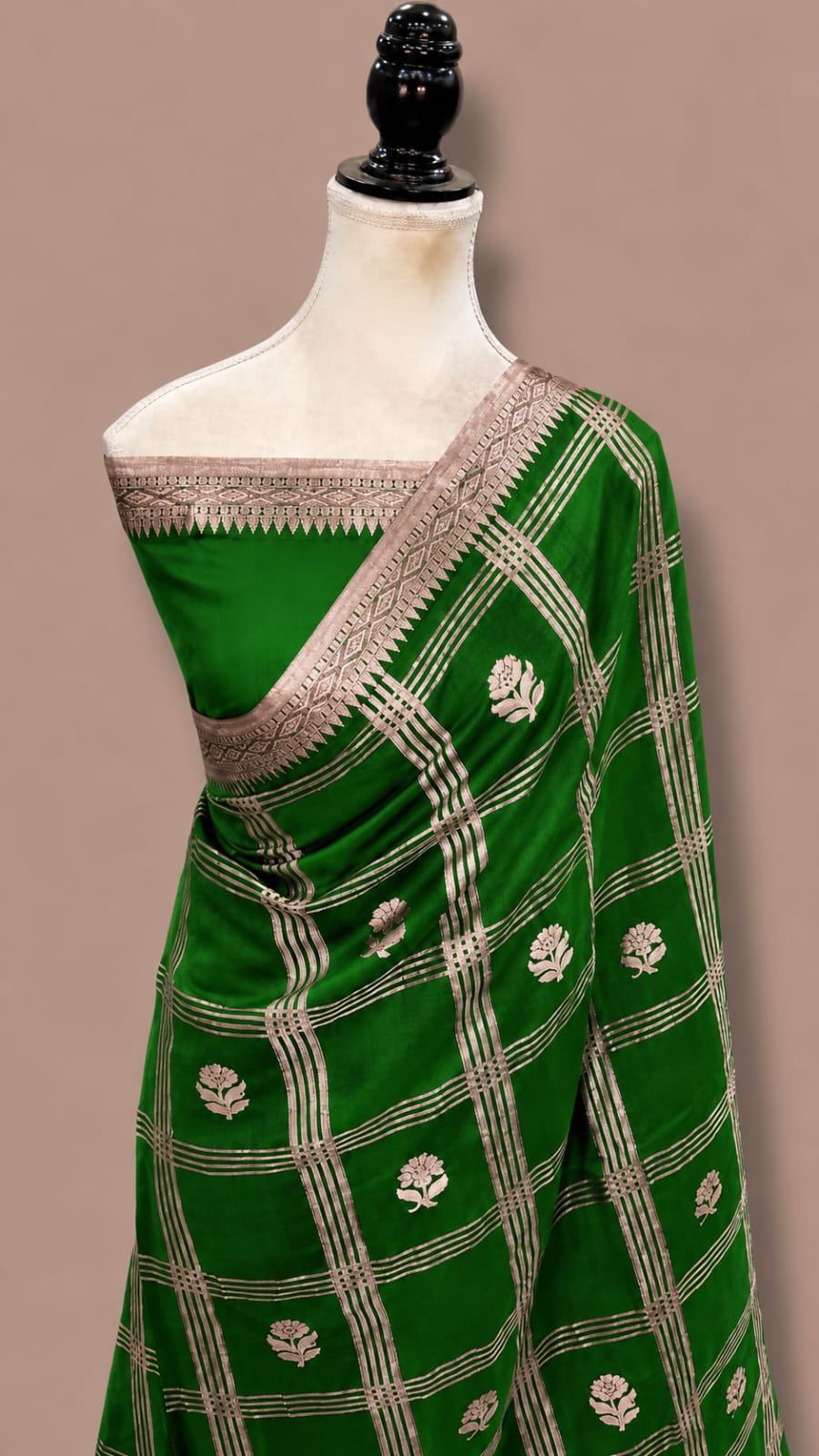Raw Mango Katan Banarasi Soft Silk Saree.