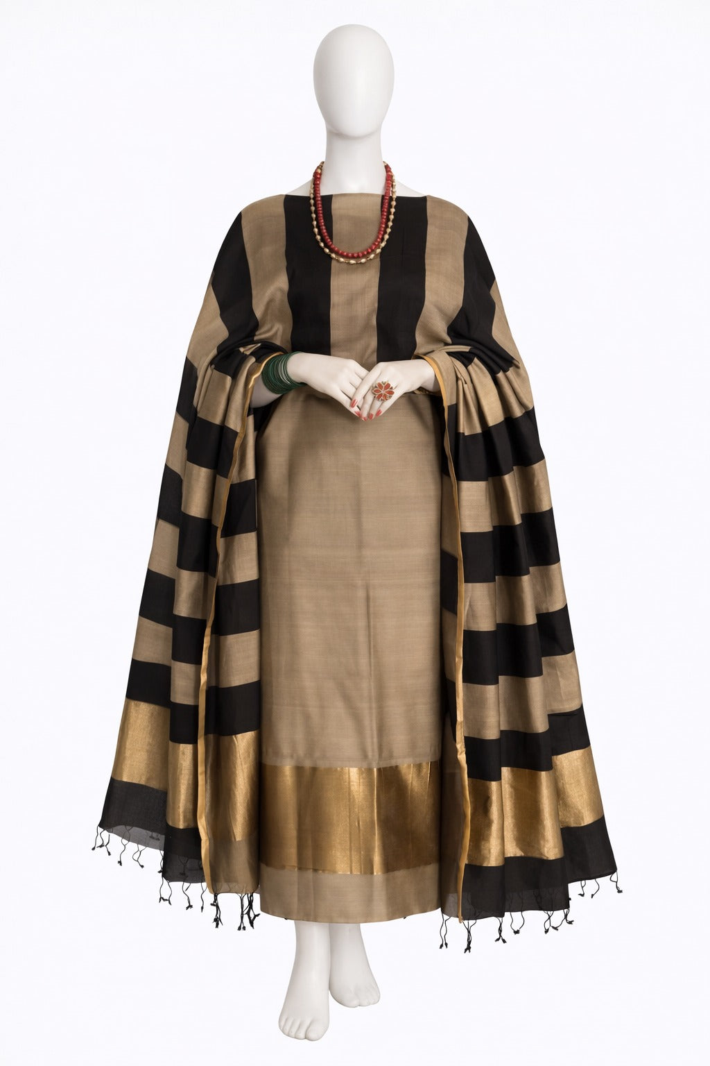 Pure Maheswari Silk Cotton Handwoven Unstitch Suit.