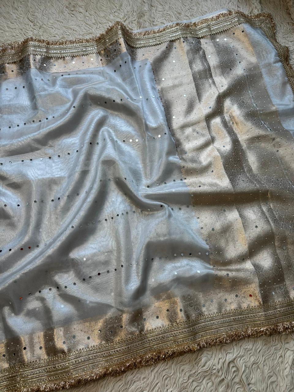 Banarasi maharani  tissue in daimond avtar saree.
