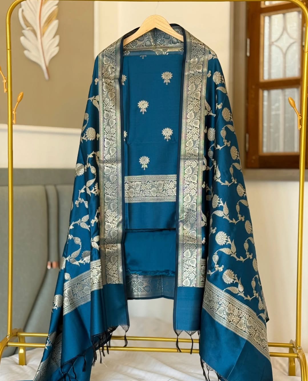 Banarasi Zari Work Unstitched Suit with Dupatta.