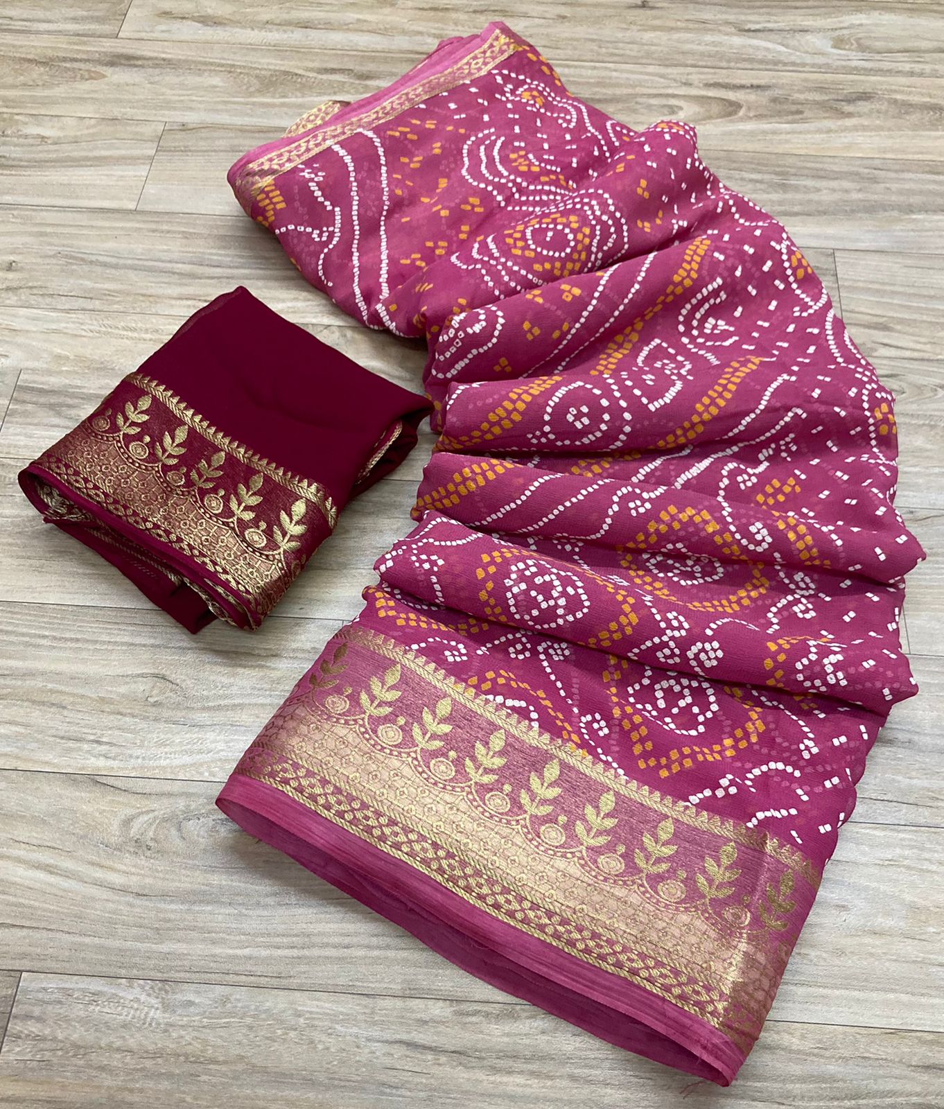 Pure Georgette Bandhej Print With Beautiful Zari Border Saree