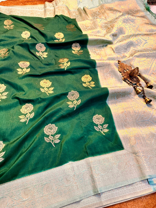 Banarasi Crep Silk Saree With Zari work.