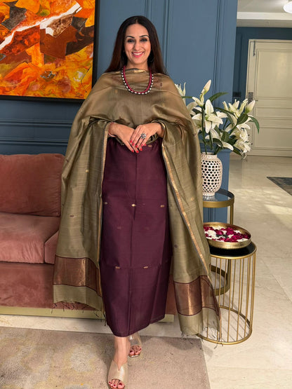 Pure Maheswari Silk Cotton Handwoven Unstitch Suit.