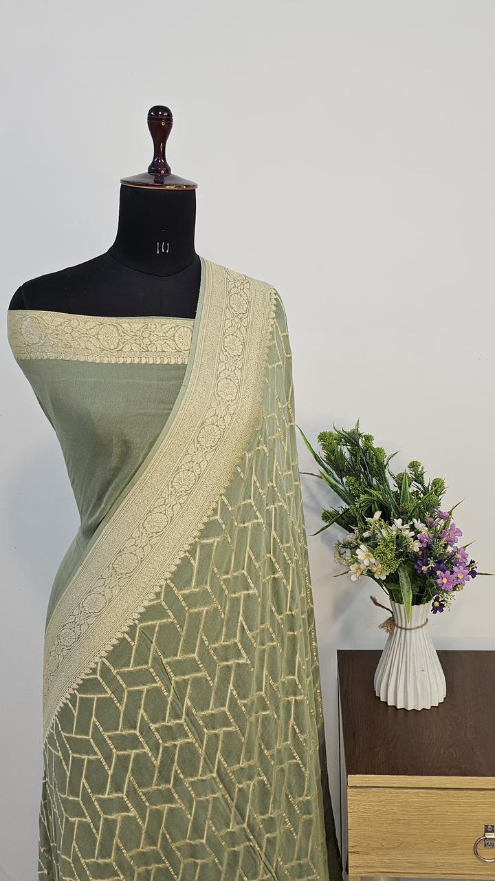 Pure Handloom Khaddi Georgette Saree Zari Work.
