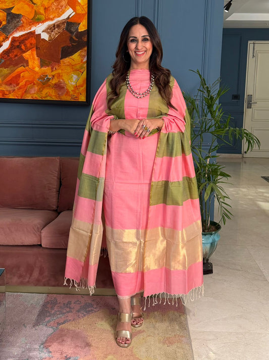 Pure Maheswari Silk Cotton Handwoven Unstitch Suit.