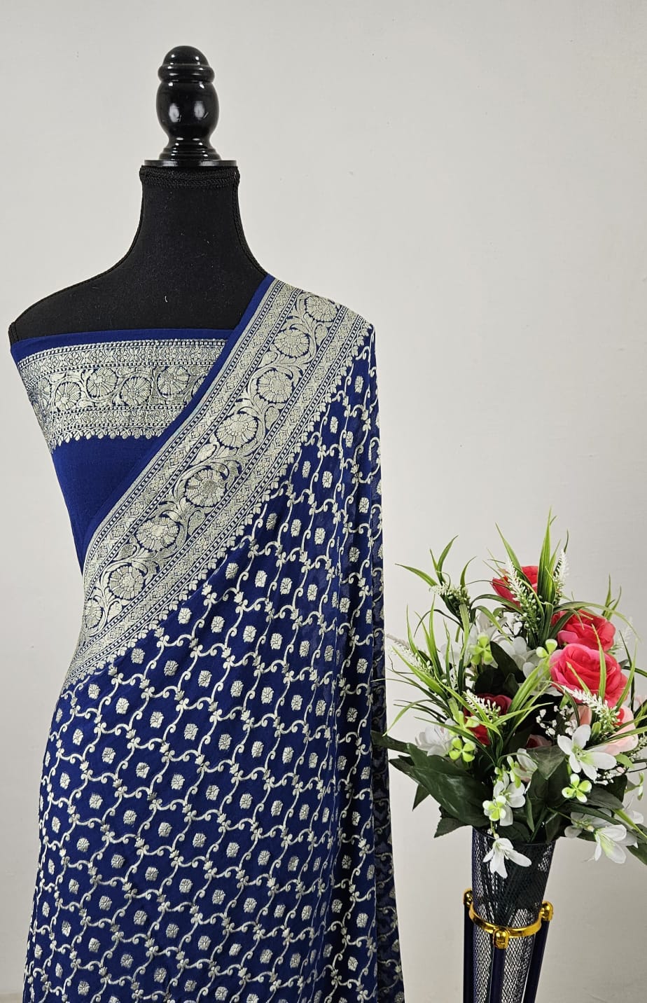Pure Handloom Khaddi Georgette Saree Zari Work.