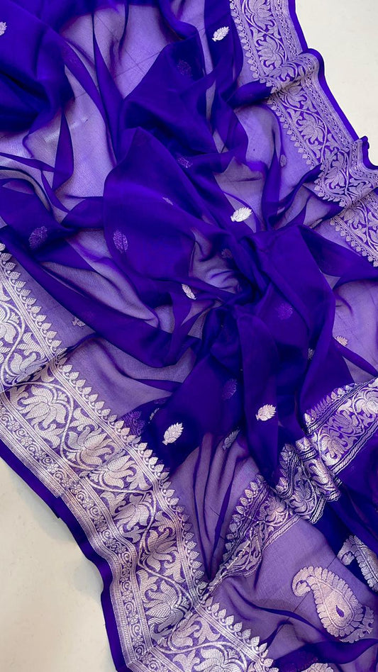 Pure Handloom Khaddi Chiffon Georgette Saree With Silver Zari Weaving Blouse  ( length- 6.3 meter )