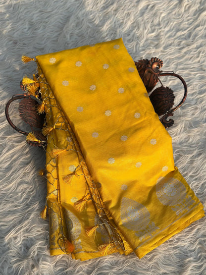 Banarasi Mango Silk Saree With Blouse