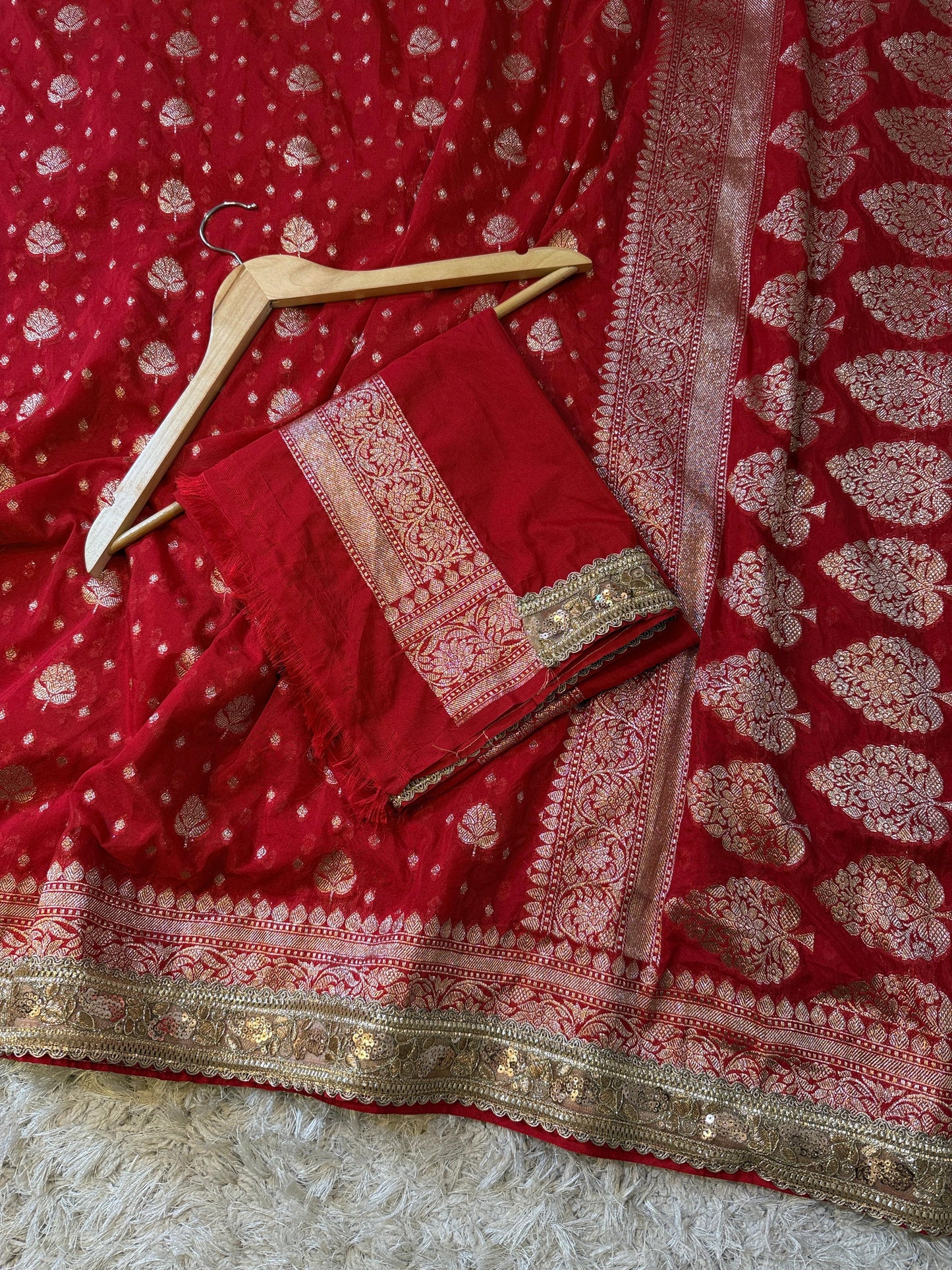 Handloom Banarasi Khaddi Katan Soft Silk Saree With Pearls lace Work Border