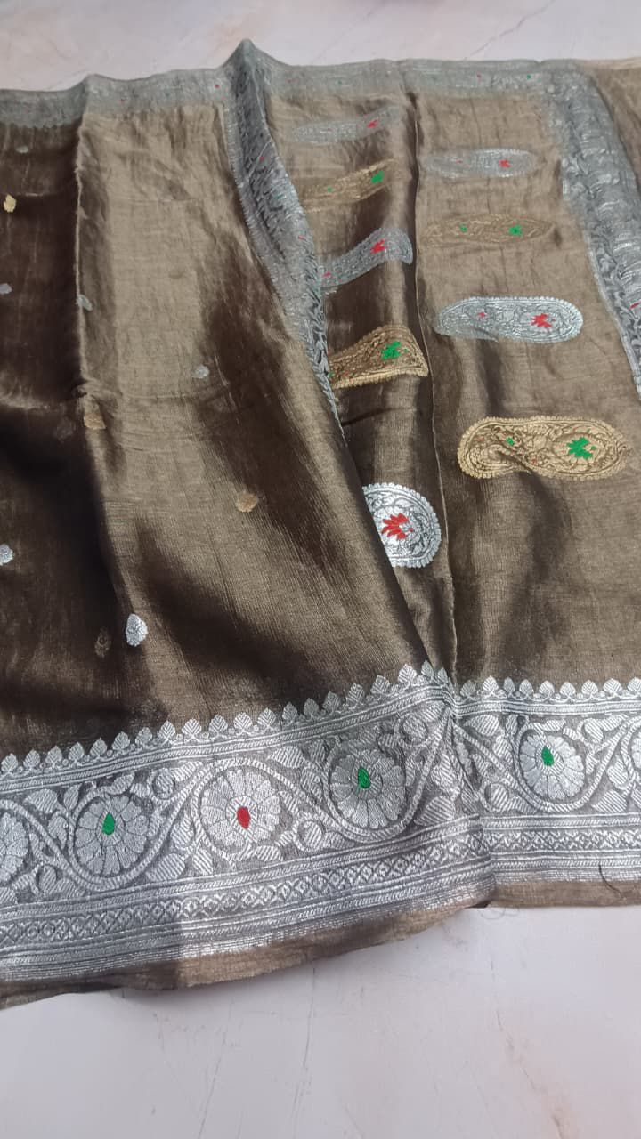 Pure Banarasi Handloom Tissue Silk Saree.
