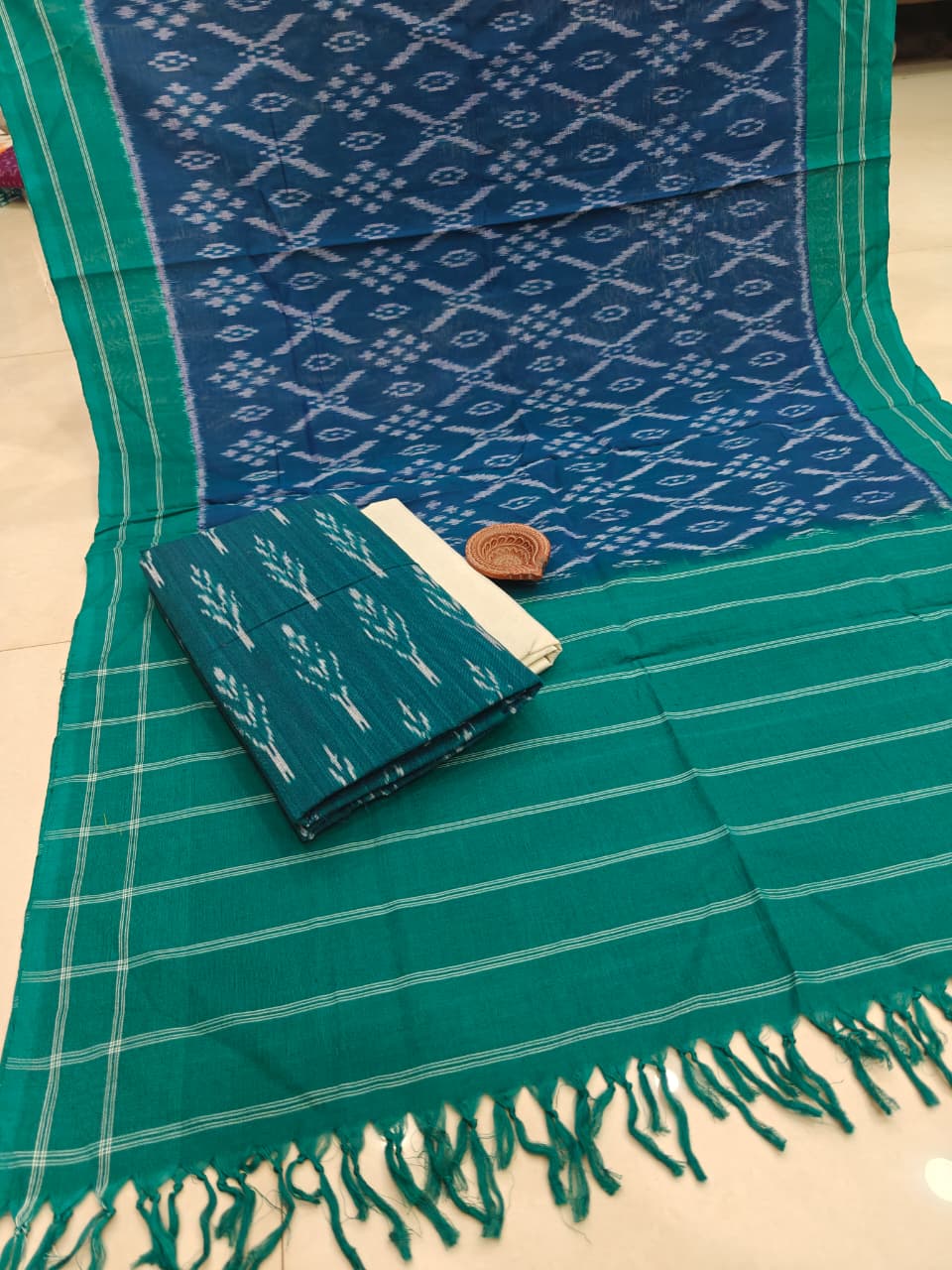 Pure Cotton Double Ikkat Unstitched Suit.