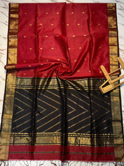 Pure Maheshwari Handloom Silk Saree.