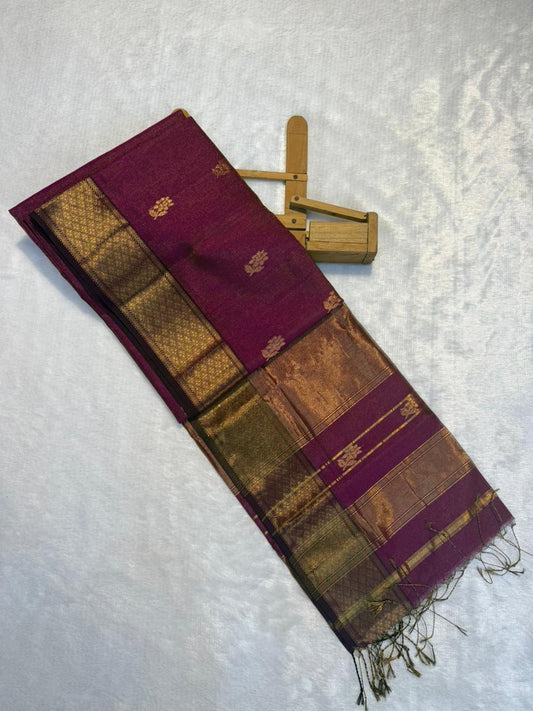 Pure Maheshwari Handloom Silk Saree.