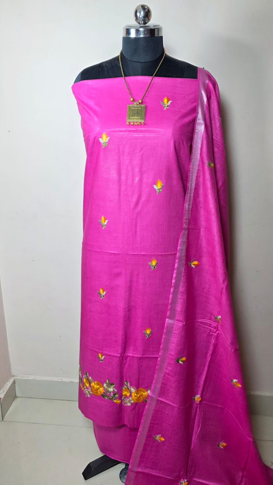 BHAGALPURI COTTON LINEN EMBROIDERY UNSTITCHED SUIT.