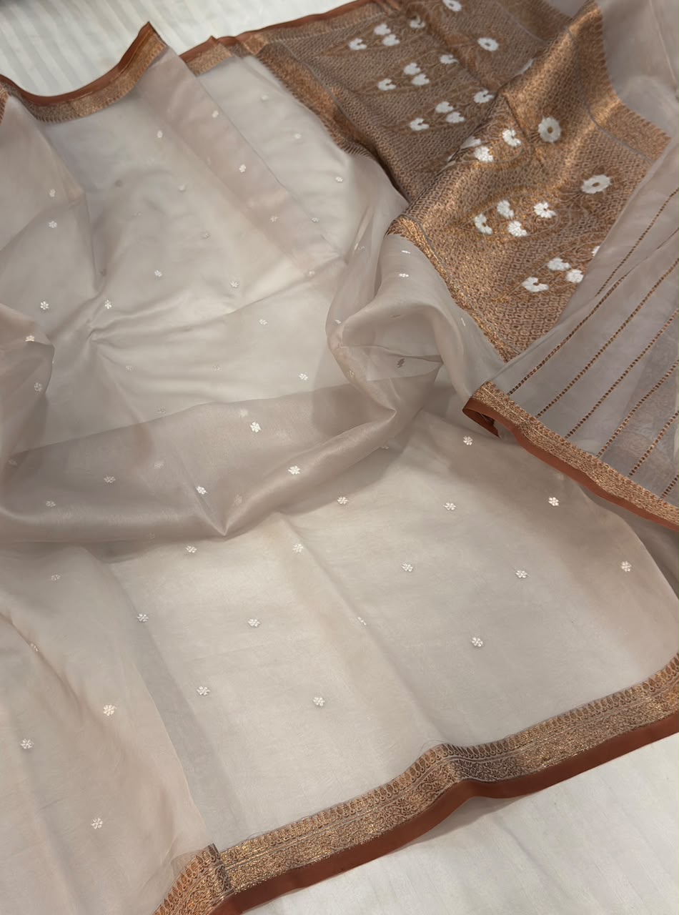 Pure Banarasi Handloom Kora Organza Silk Saree.