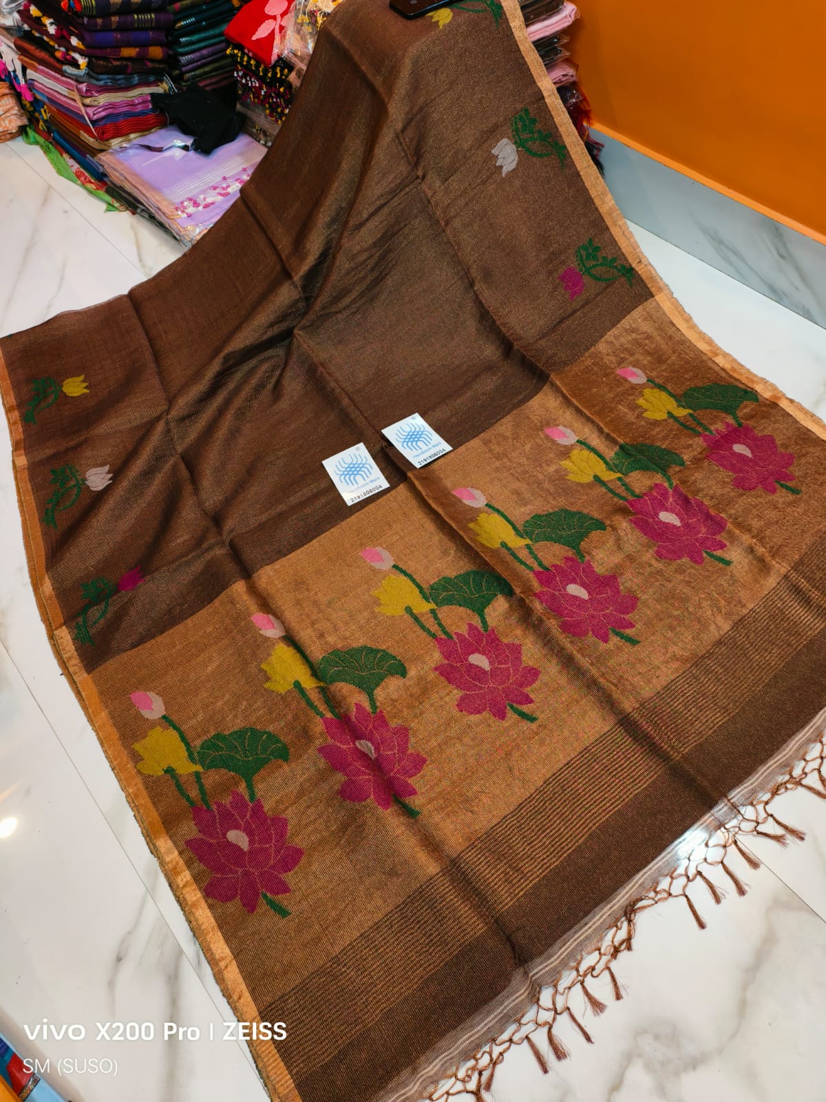 Pure Linen Tissue Saree with Blouse.