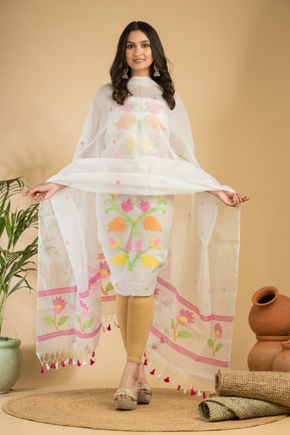 Pure Jamdani Unstitch Suit.