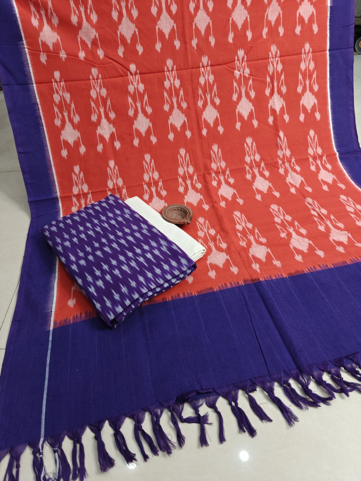 Pure Cotton Double Ikkat Unstitched Suit.