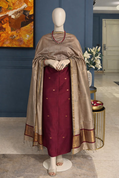 Pure Maheswari Silk Cotton Handwoven Unstitch Suit.