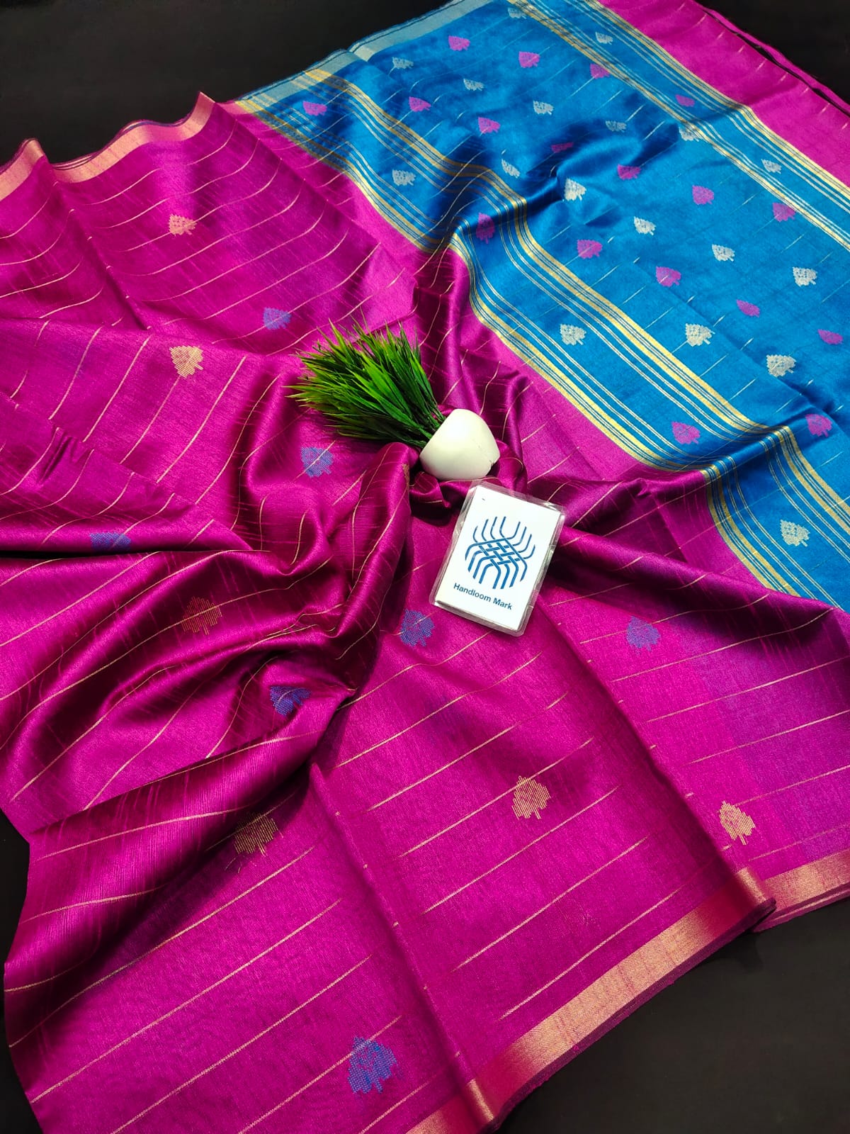 Handloom Raw Silk Design Saree With Contrast Blouse