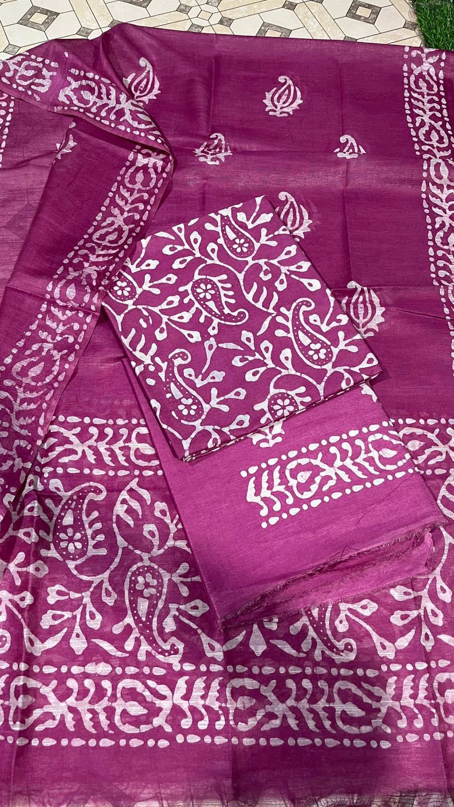 Katan Silk Batik Printed Unstitched Suit With Dupatta